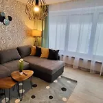 4Rooms Central-Modern Near Mtu With Balcony, The Beach By Lakescape Fewos