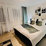 4Rooms Central-Modern Near Mtu With Balcony, The Beach By Lakescape Fewos