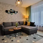 4Rooms Central-Modern Near Mtu With Balcony, The Beach By Lakescape Fewos